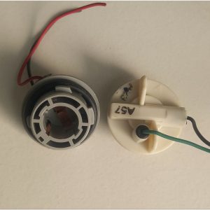 Fitting lampu sein lampu mundur Ba-15 S25 model tipis BA15S 180 Derajat